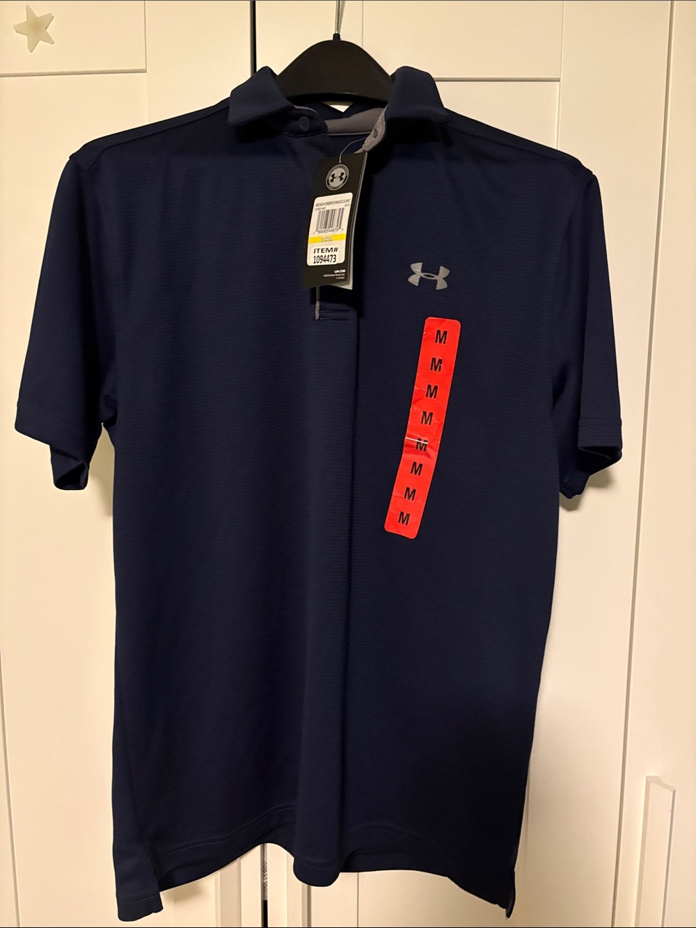 Under Armour Men’s Dark Blue Performance Polo, size M NWT